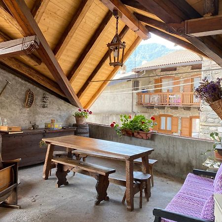 Casa Nel Centro Storico Di Borno Villa Eksteriør bilde