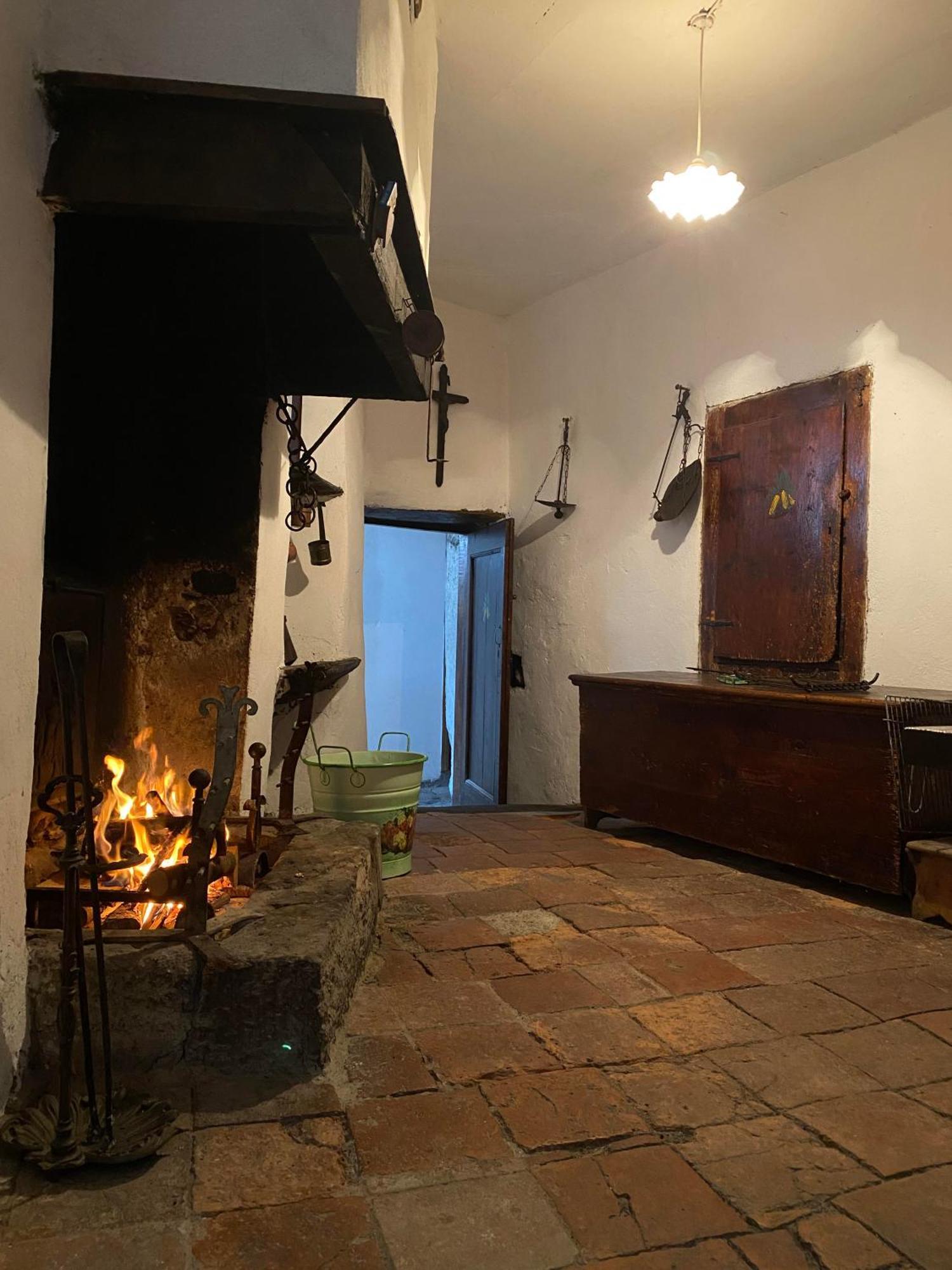Casa Nel Centro Storico Di Borno Villa Eksteriør bilde